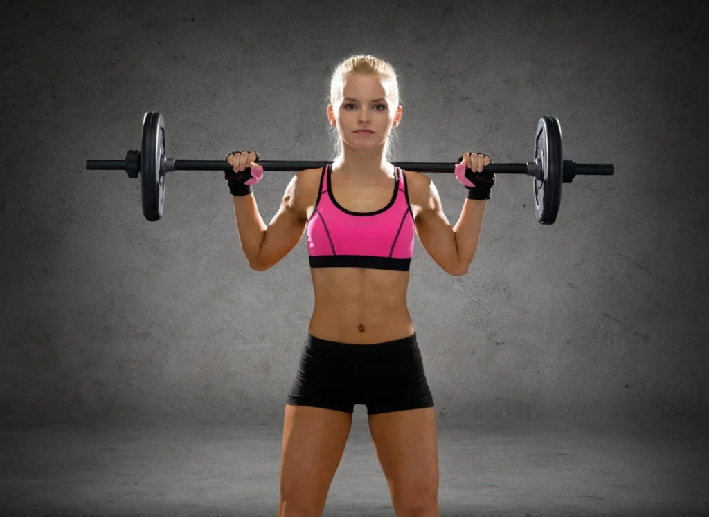 Lifting weights vs Cardio Why women need to build muscle-webp
